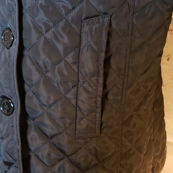 Not Too Puffy Puffer Jacket - Picture 5 of 10